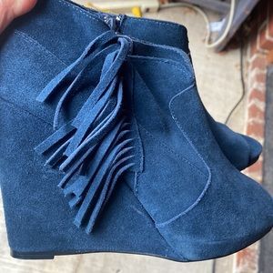 Steven by Steve Madden leather booties blue new size 10